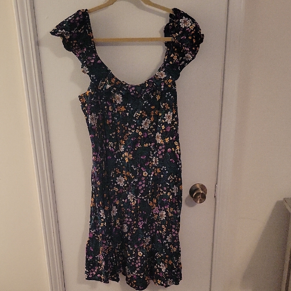 Floral Ruffle Sleeve Dress